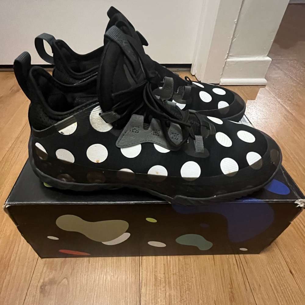 **SOLD** Adidas Harden Volume 5 Futurenatural